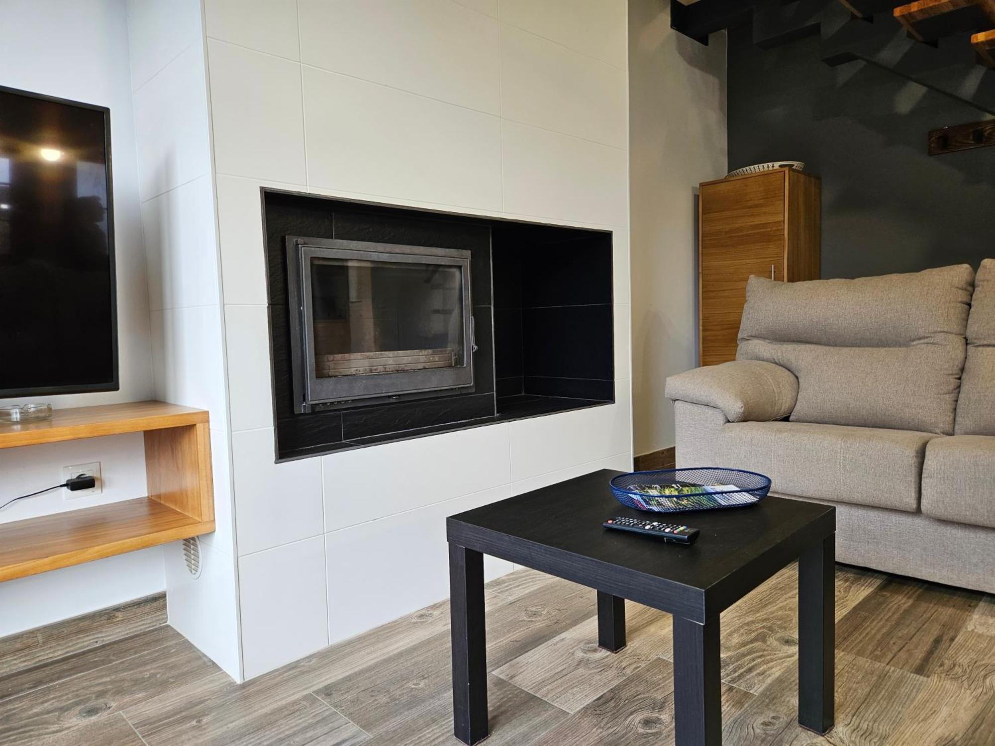 Apartamentos Rurales Lola Penarronda Кастрополь Екстер'єр фото
