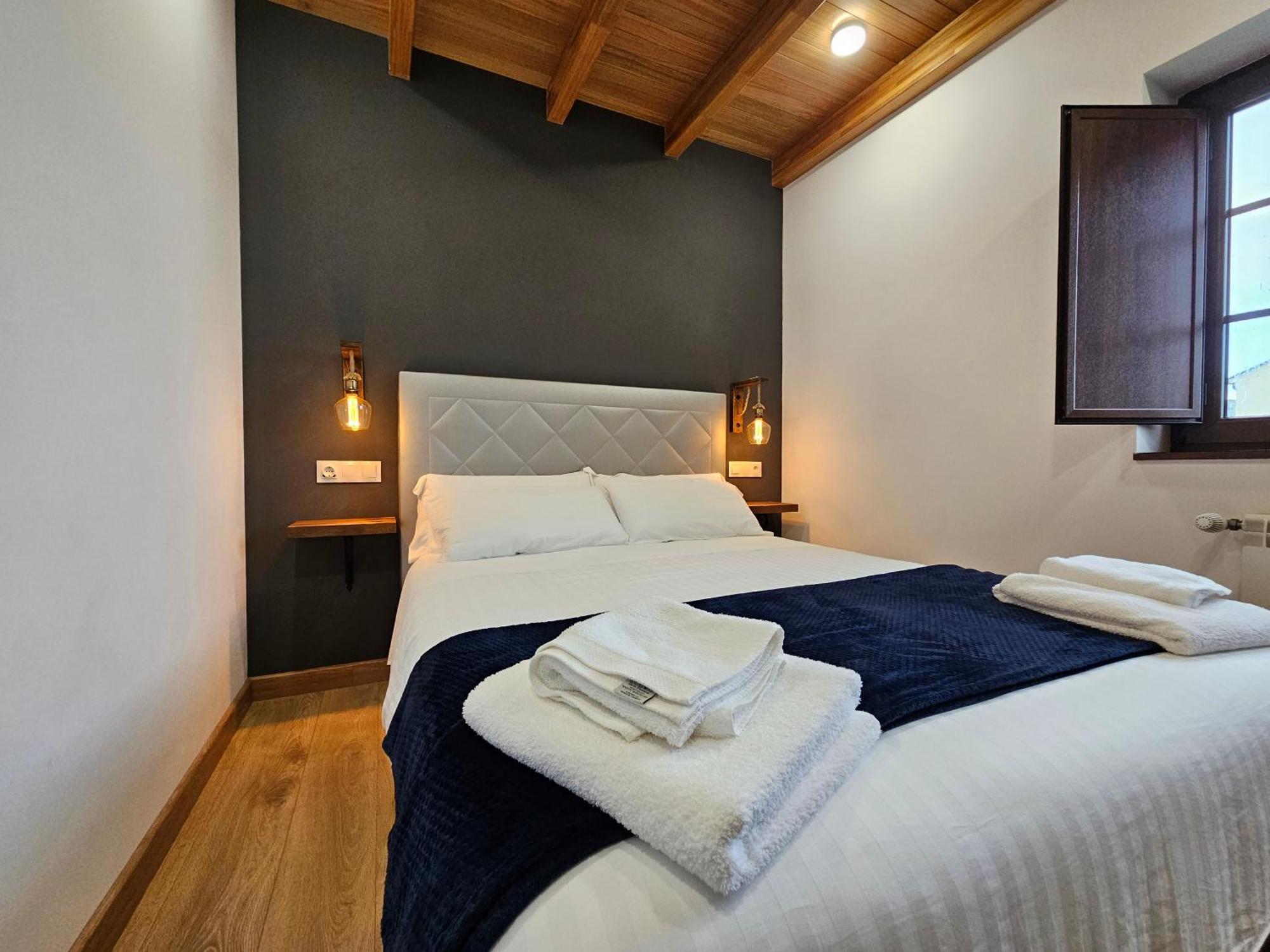 Apartamentos Rurales Lola Penarronda Кастрополь Екстер'єр фото