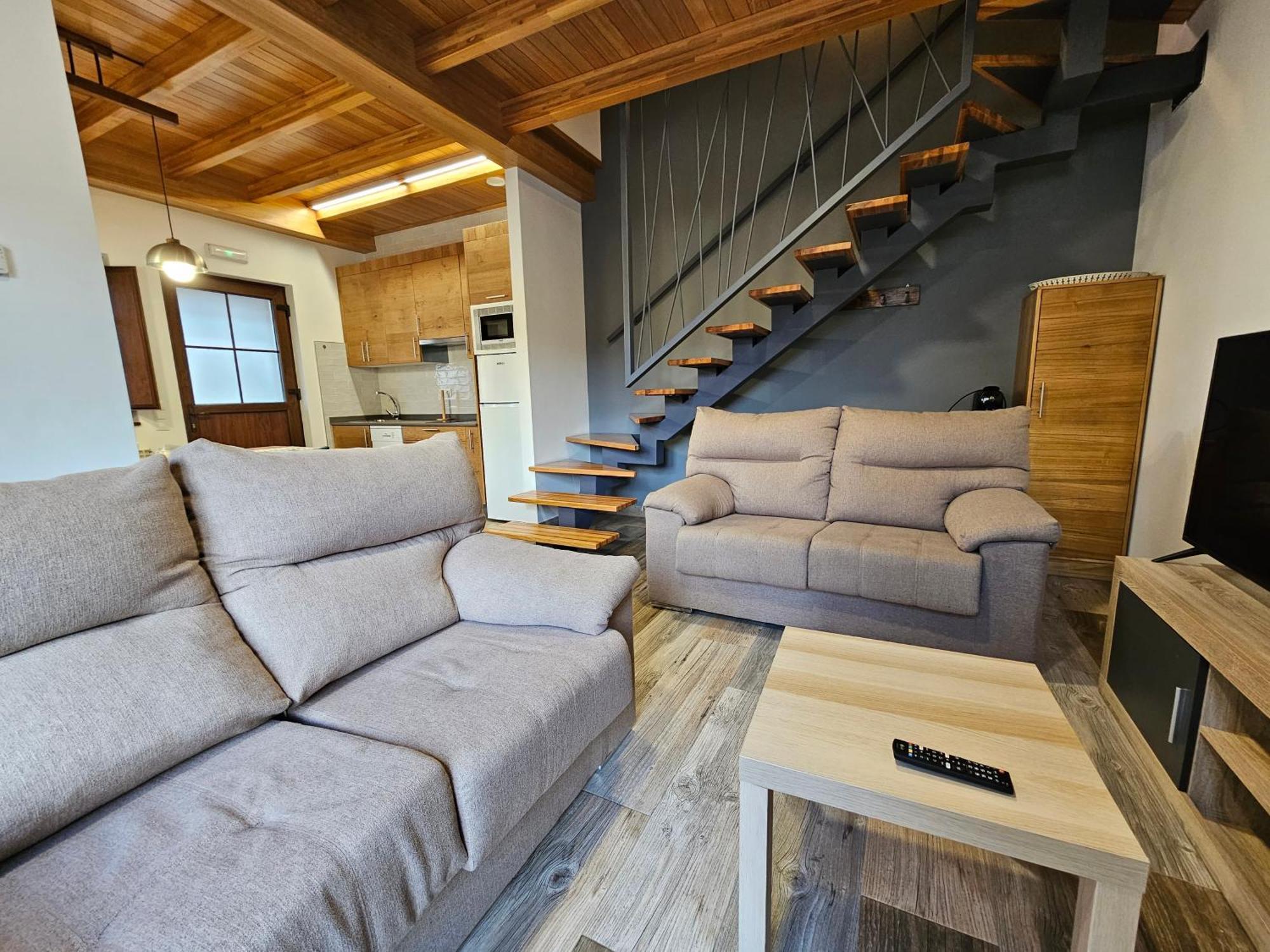 Apartamentos Rurales Lola Penarronda Кастрополь Екстер'єр фото